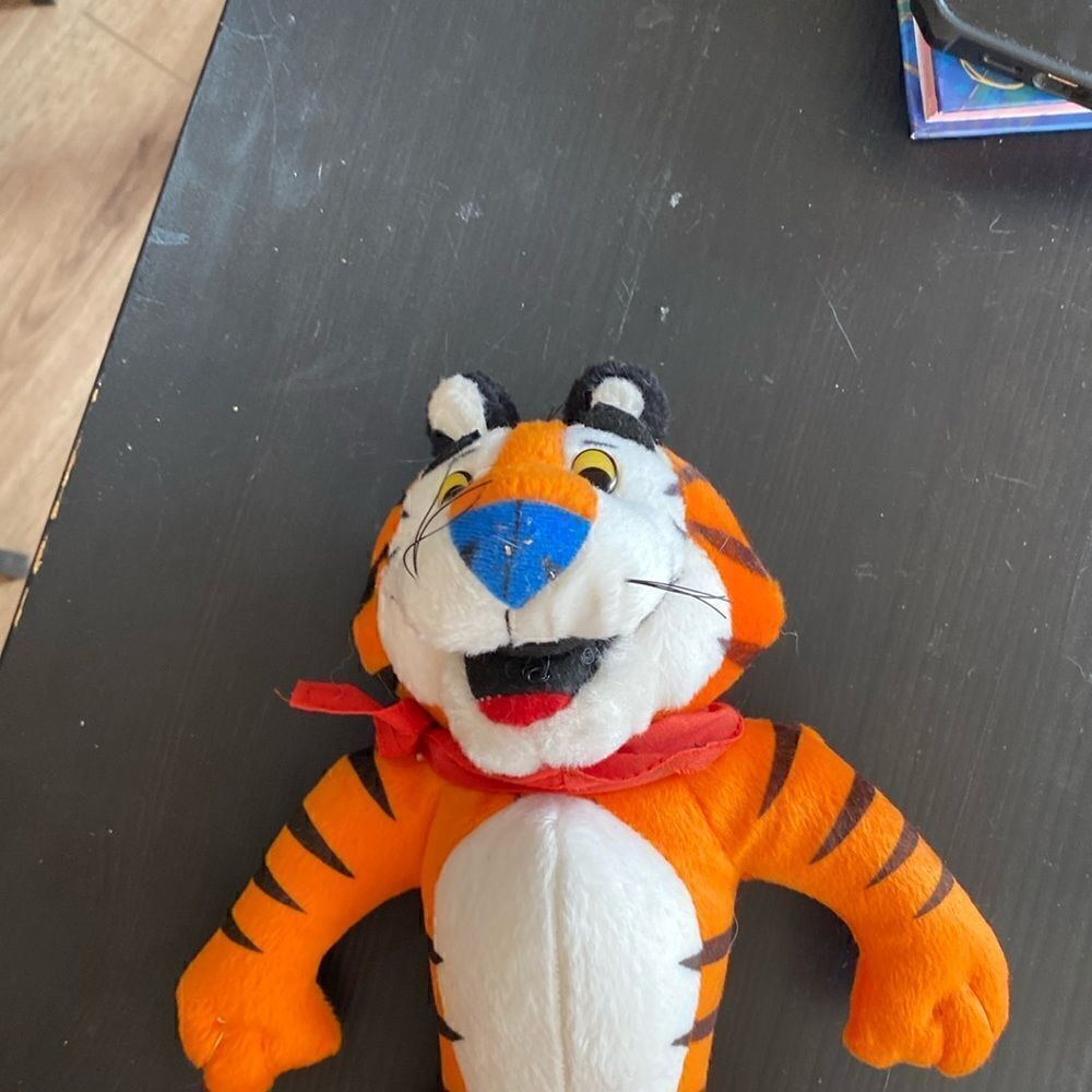 1991-1993 Kelloggs Tony the Tiger Plush Doll - Frosted Flakes Cereal